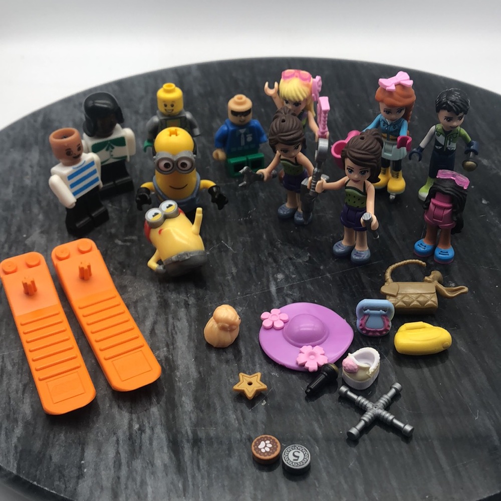 LEGO - Picture 3 of 14